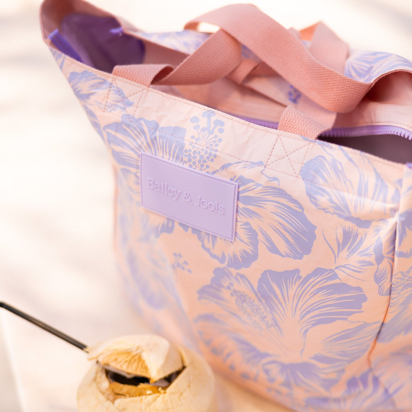 Signature Zip Tote Bag - Tropical Peach