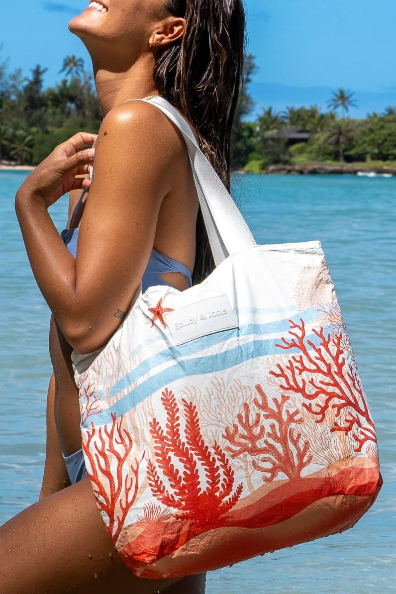 Daytripper Tote Bag - Coral Crush