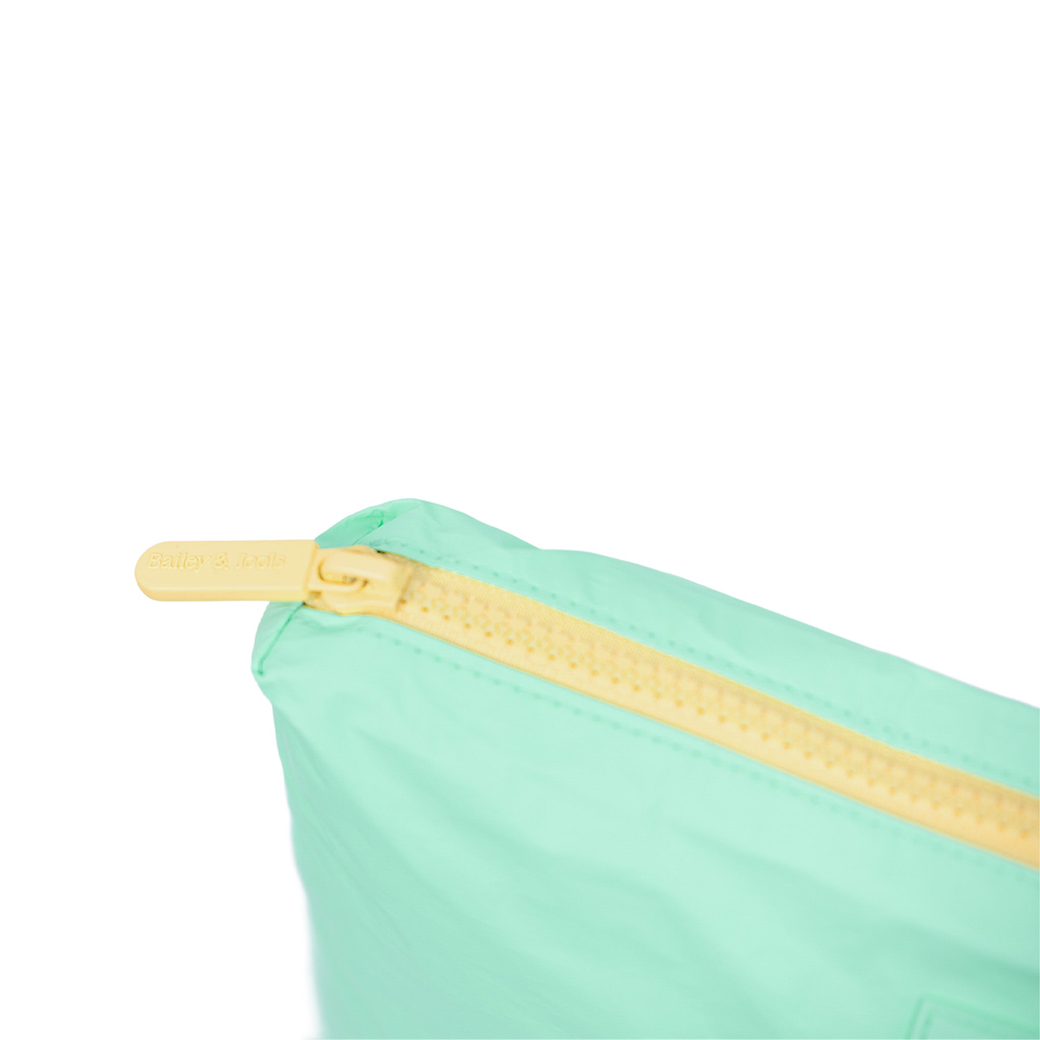 Mini Pouch - Essential Mint