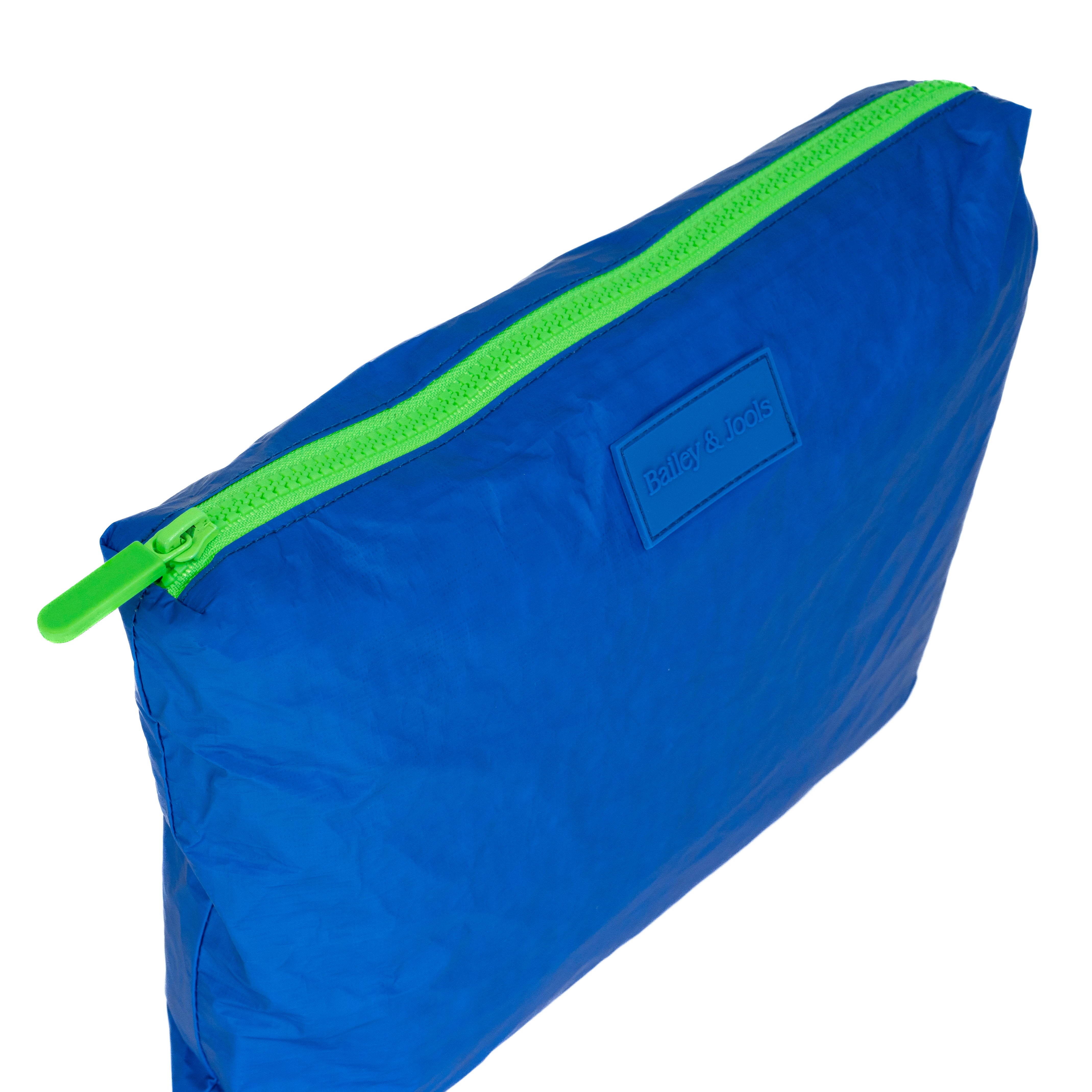 Large Pouch - Essential Blue