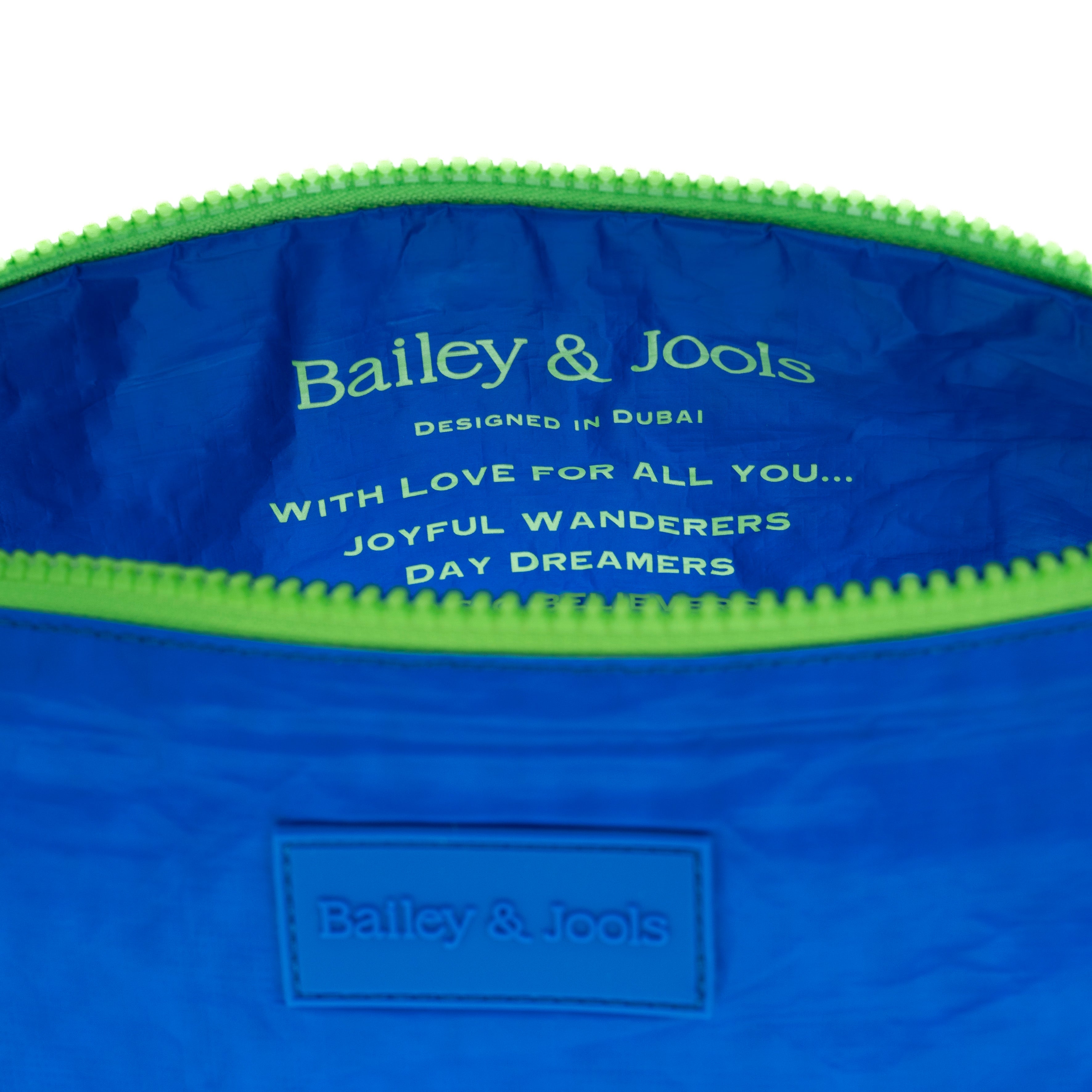 Large Pouch - Essential Blue