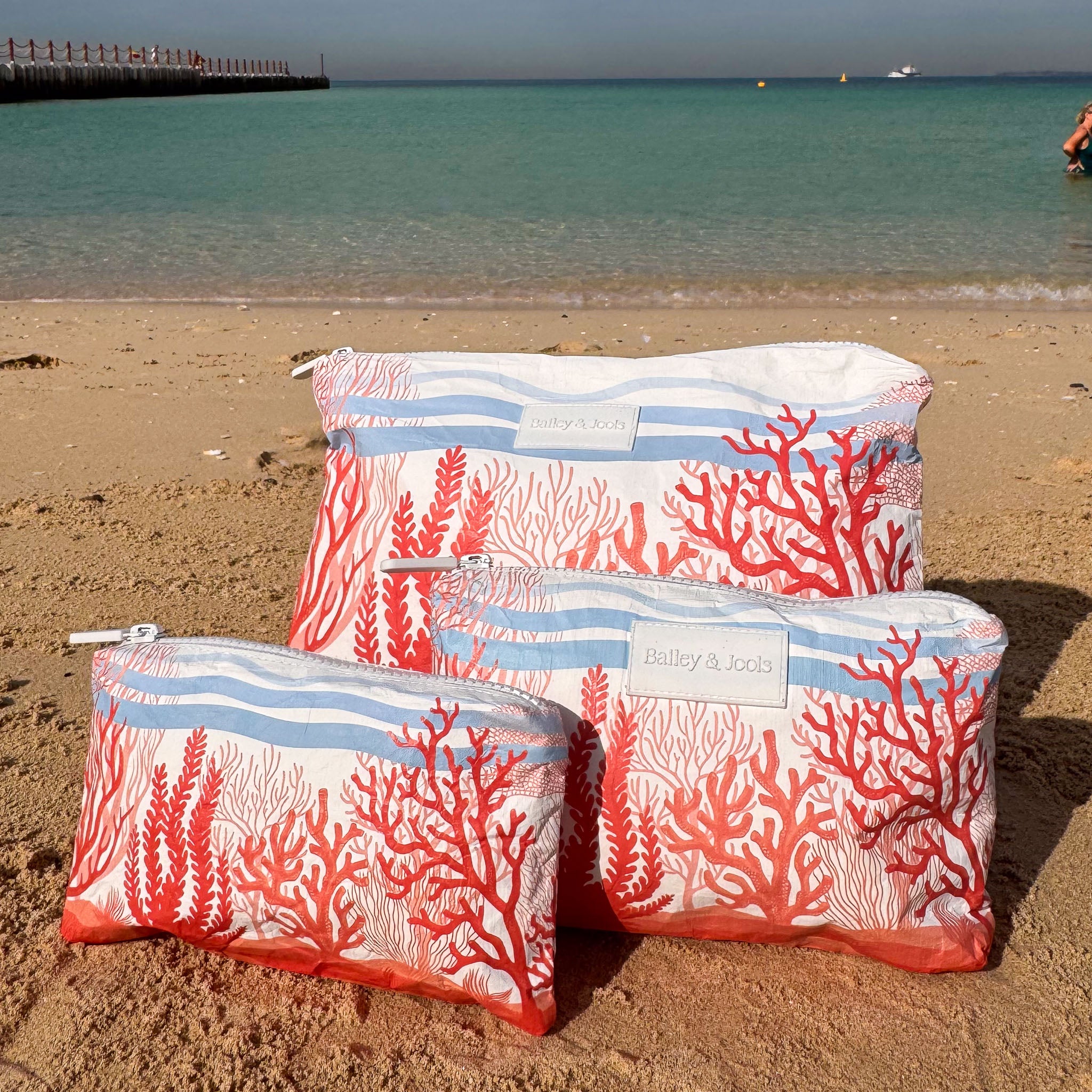 Large Pouch - Coral Crush